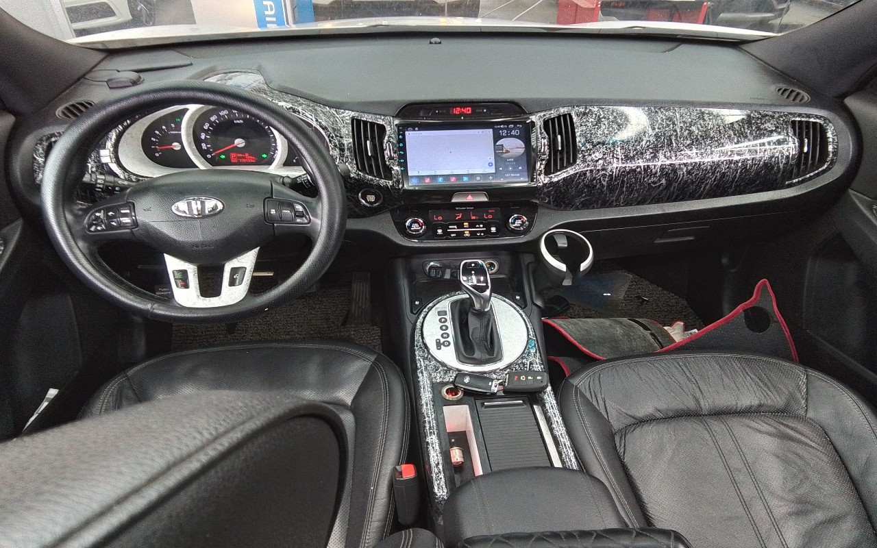 2014 - kia sportage r