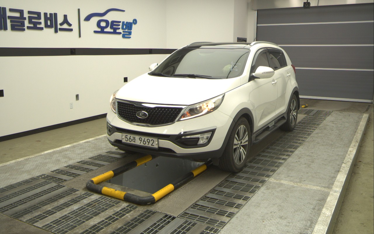 2014 - kia sportage r