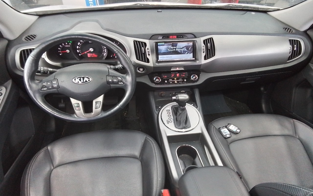 2014 - kia sportage r