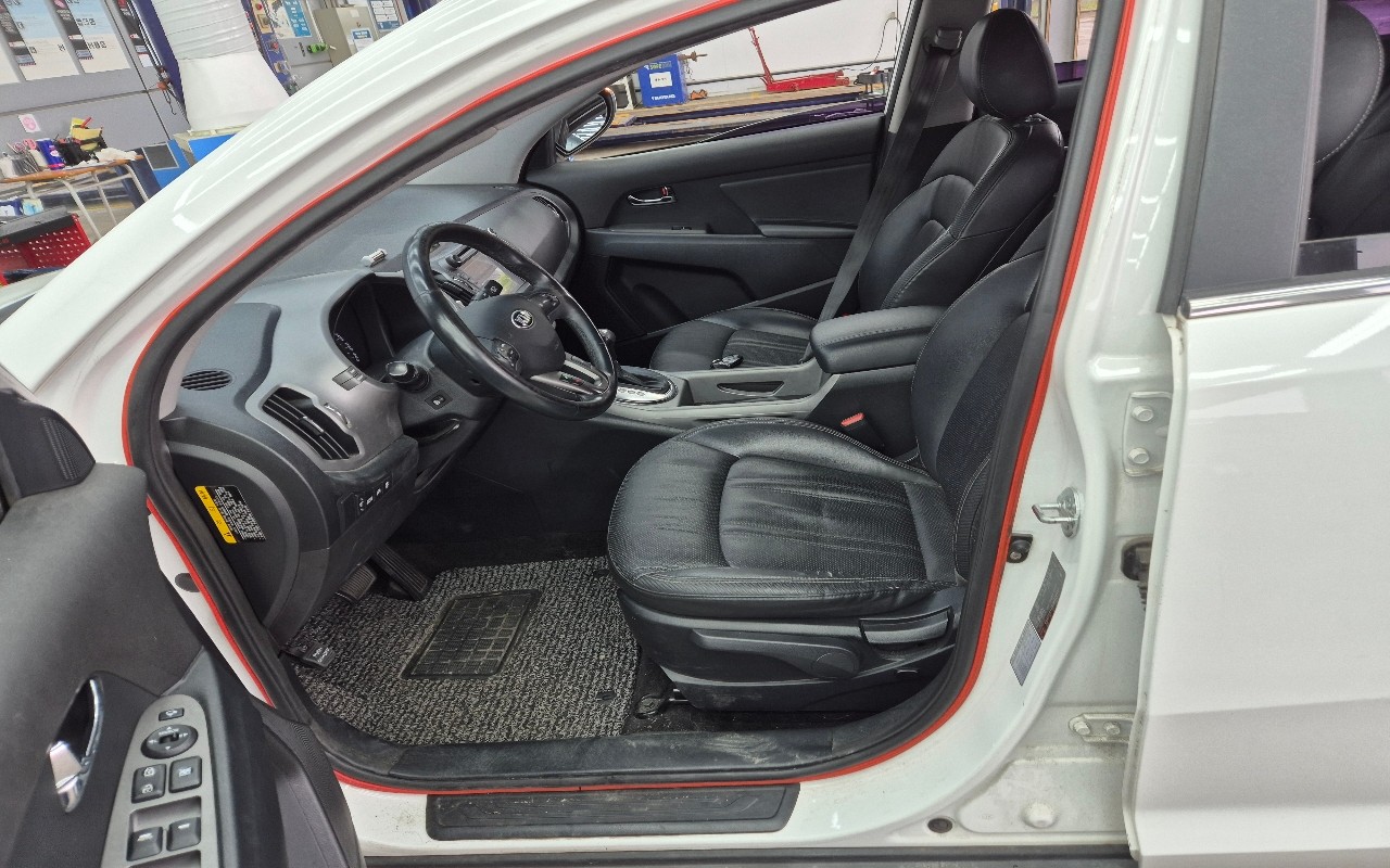 2016 - kia sportage r