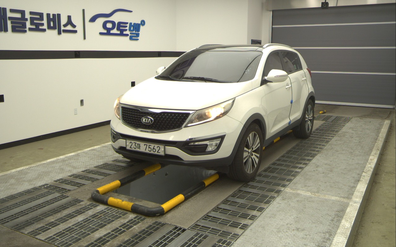 2014 - kia sportage r