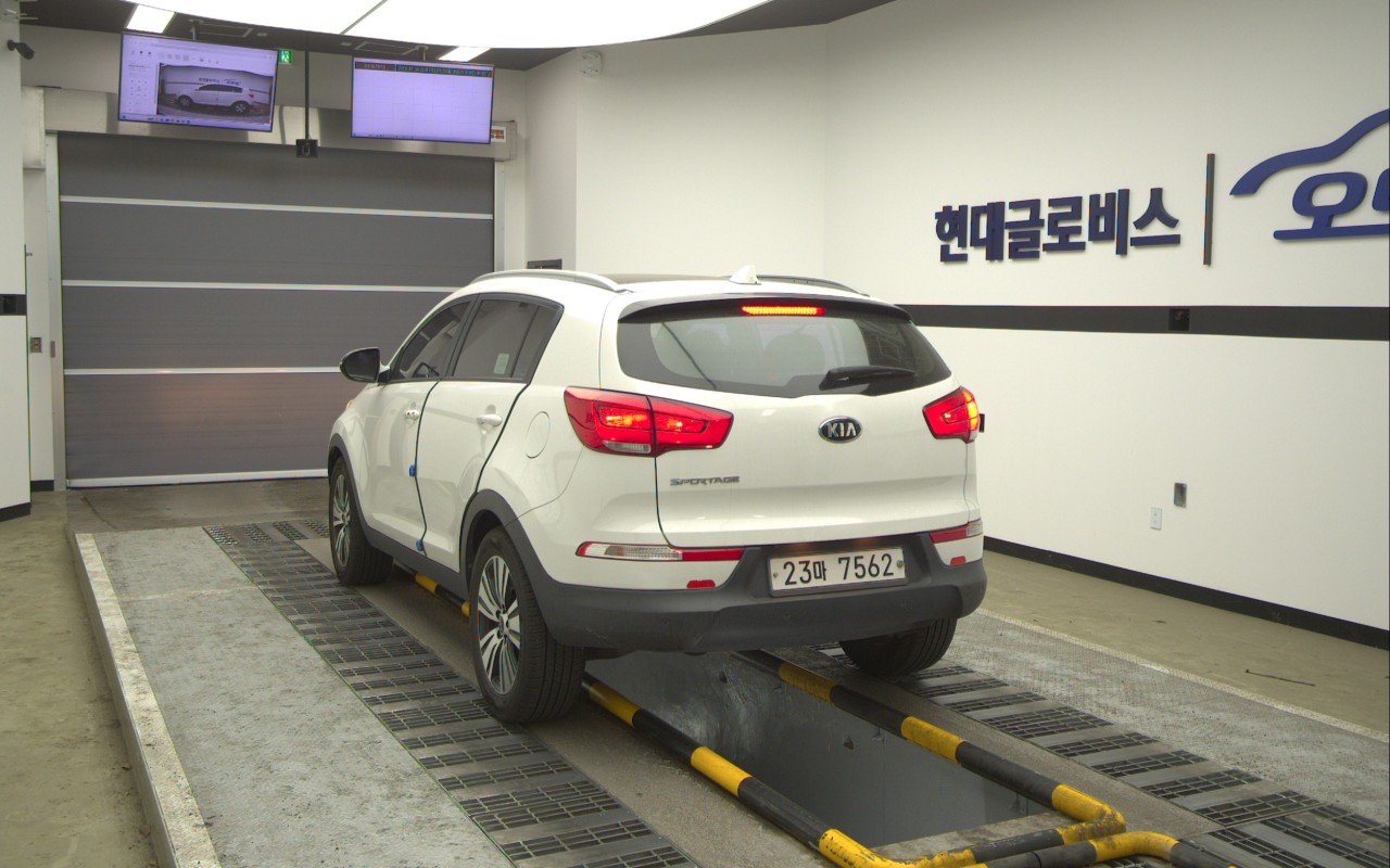 2014 - kia sportage r
