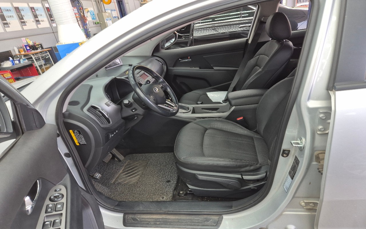 2014 - kia sportage r