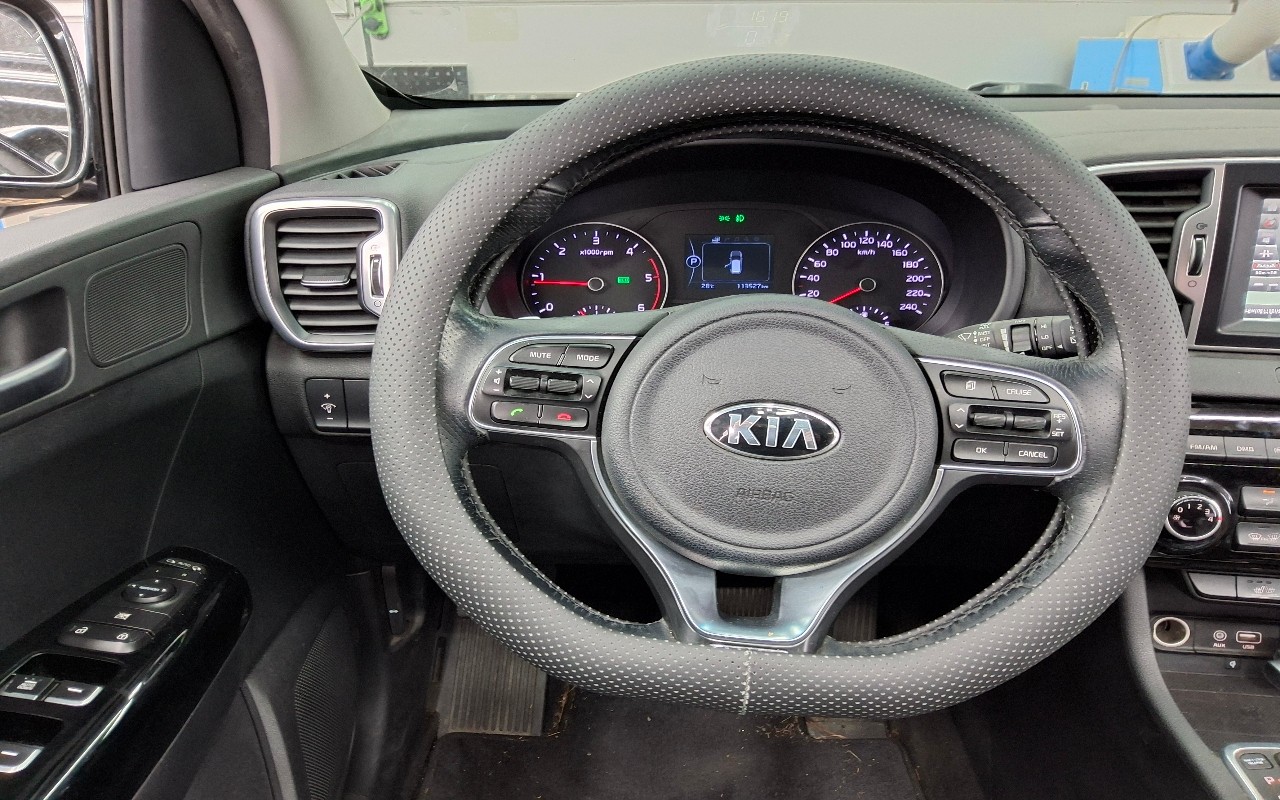 2016 - kia sportage