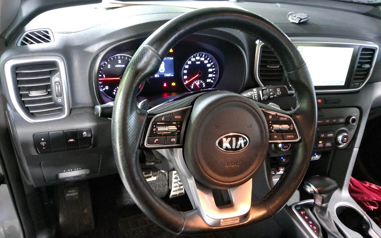 2019 - kia sportage