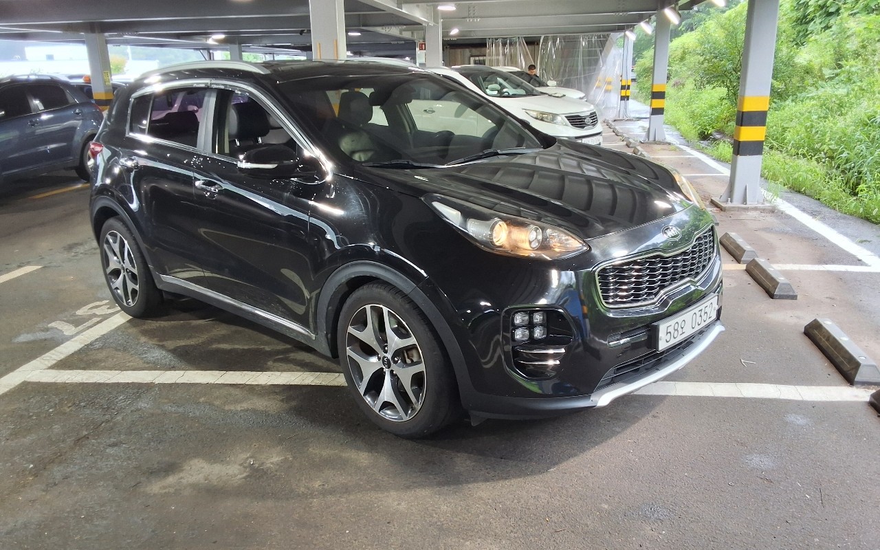2016 - kia sportage