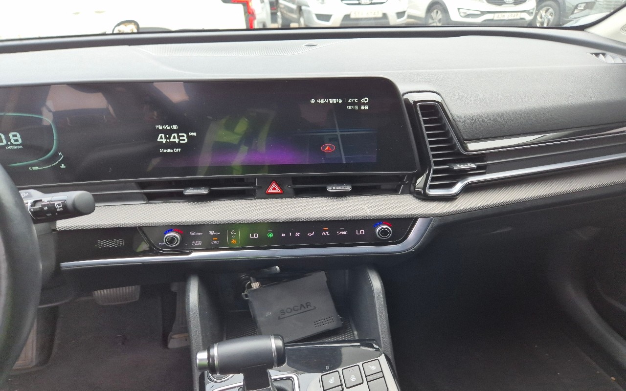 2022 - kia sportage