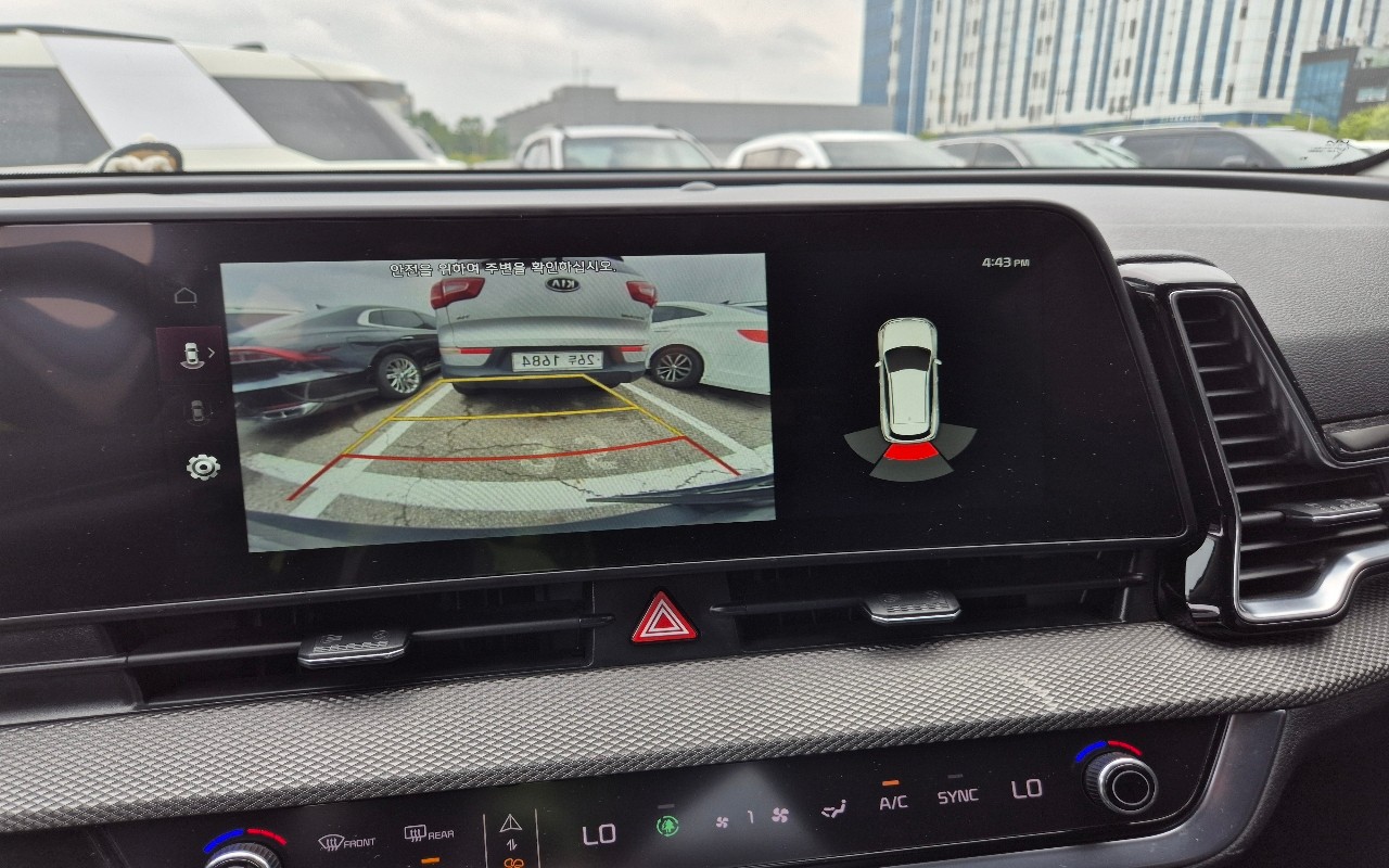 2022 - kia sportage