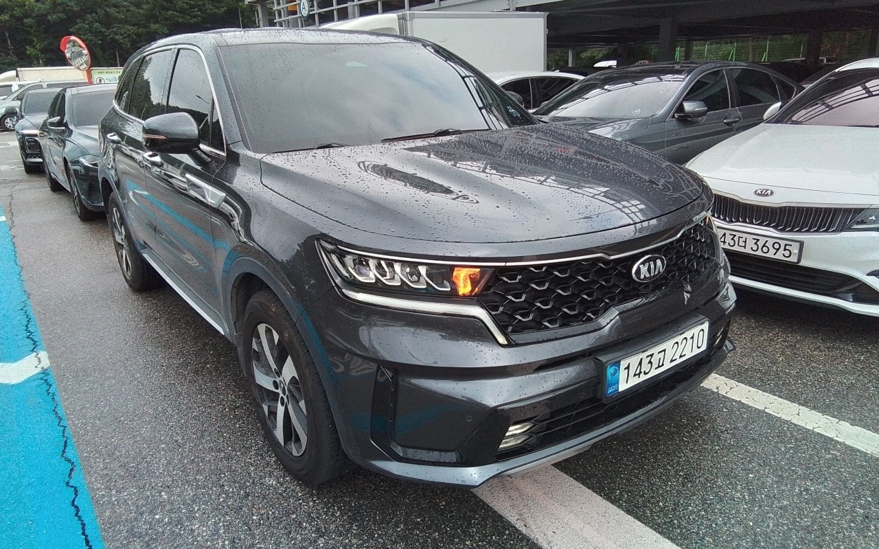 2021 - kia sorento