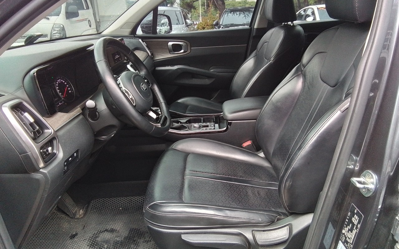 2021 - kia sorento