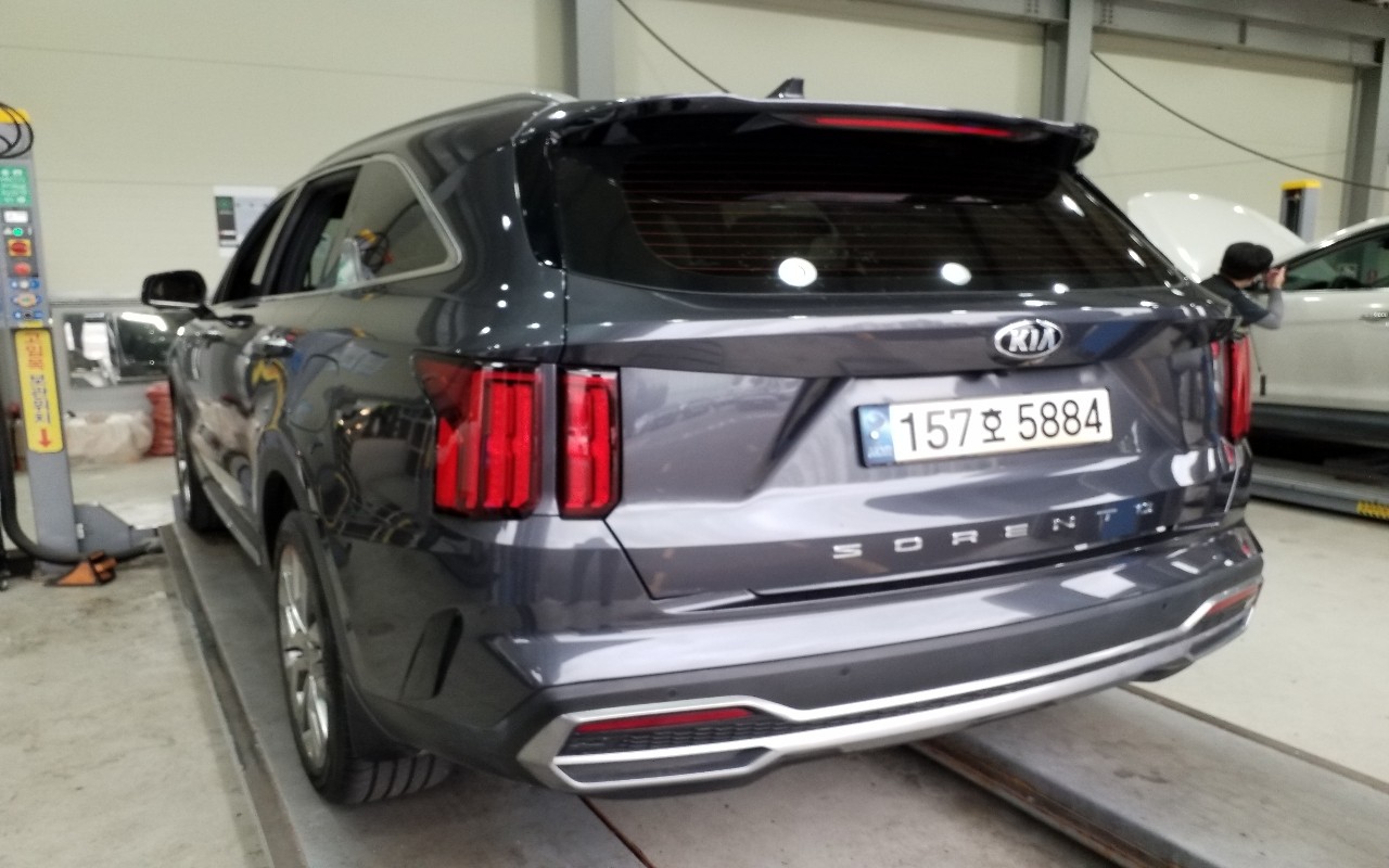 2021 - kia sorento