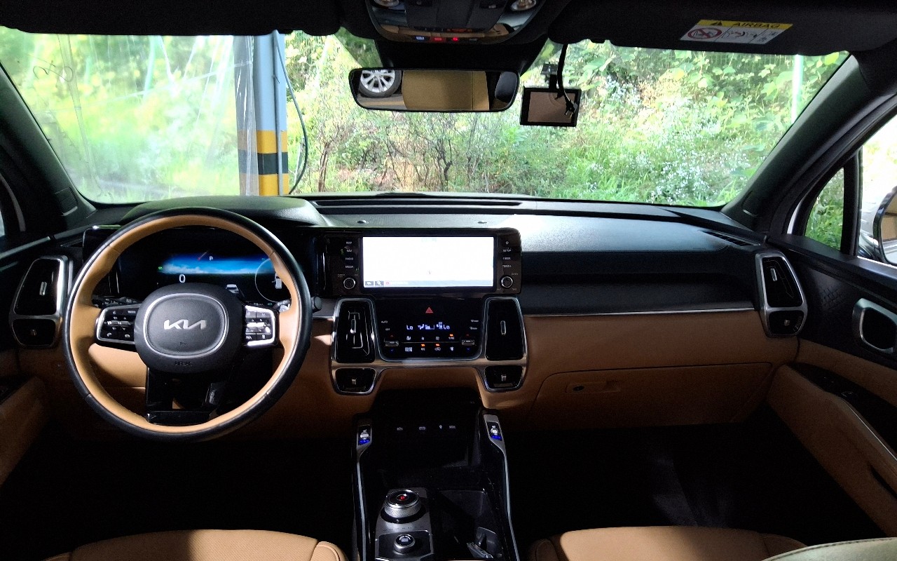 2023 - kia sorento