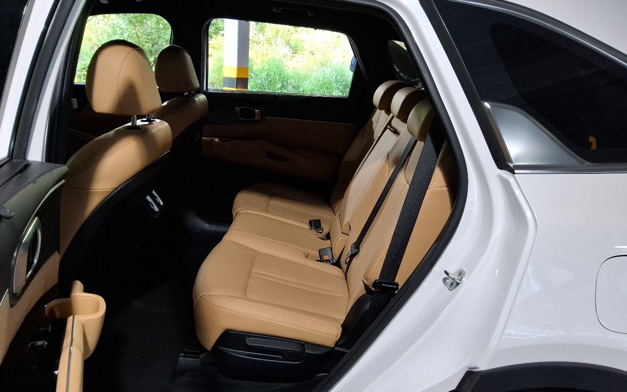 2023 - kia sorento