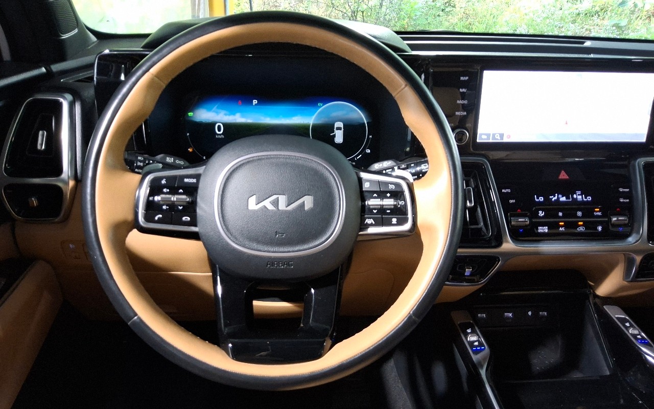 2023 - kia sorento