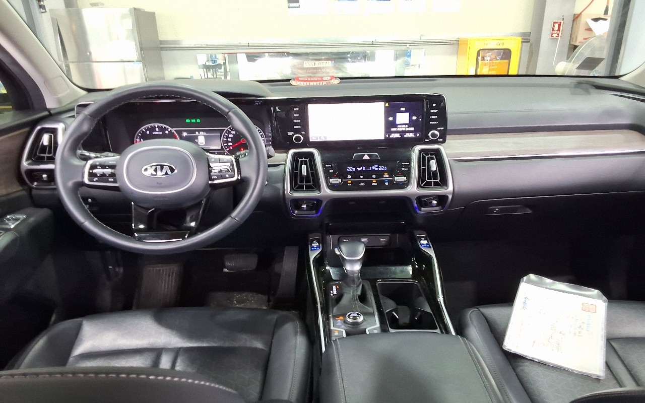 2021 - kia sorento