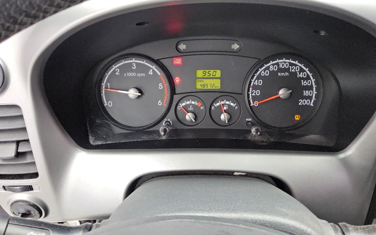 2016 - kia bongo iii