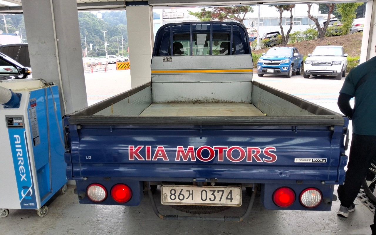 2020 - kia bongo iii truck