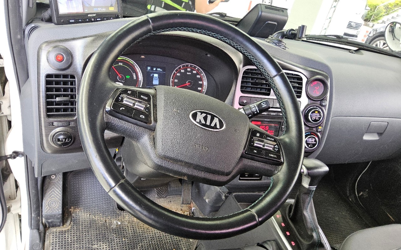 2020 - kia bongo iii