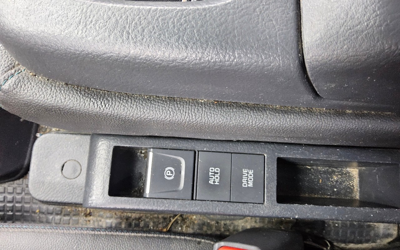2021 - kia bongo iii