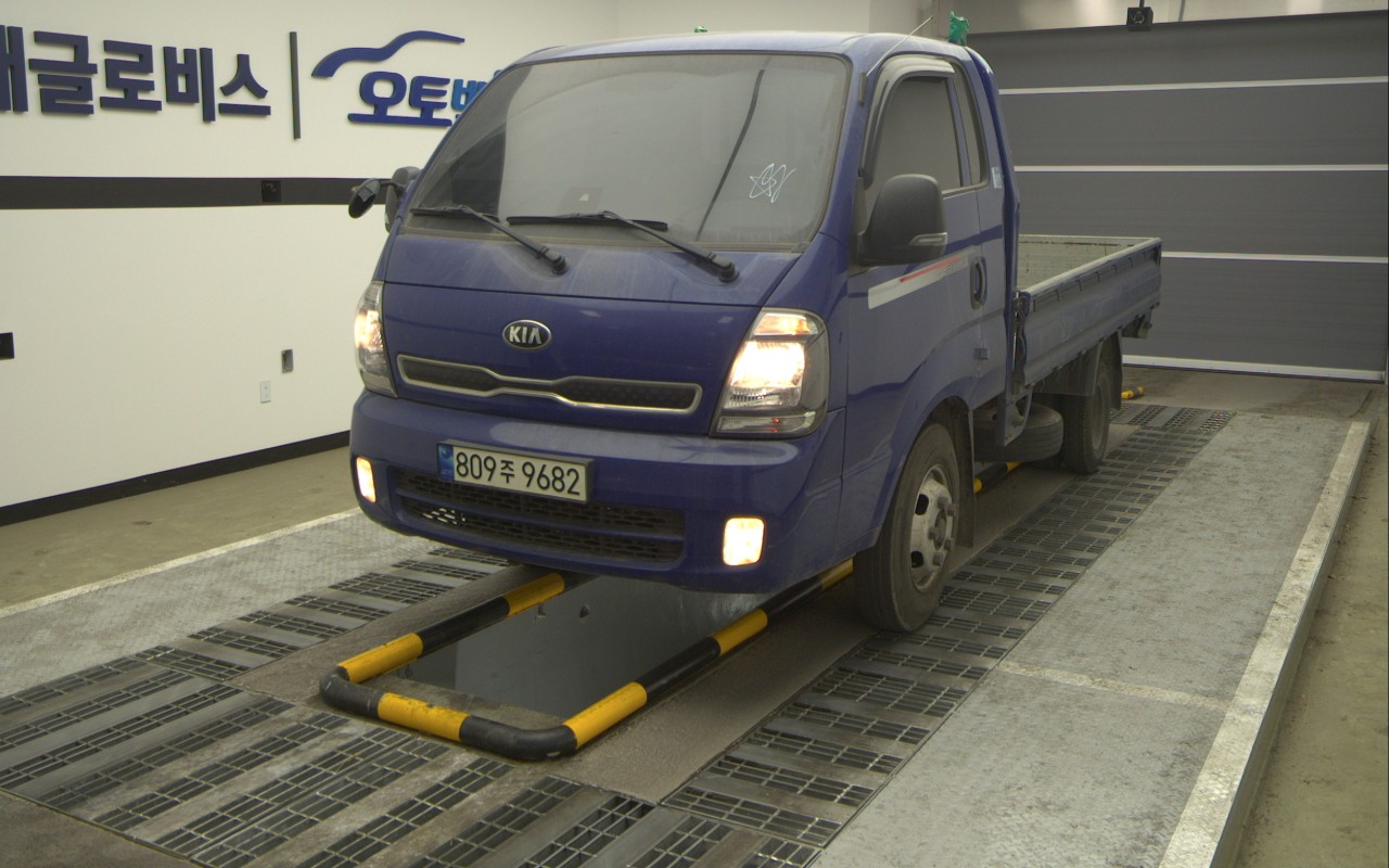 2022 - kia bongo iii truck