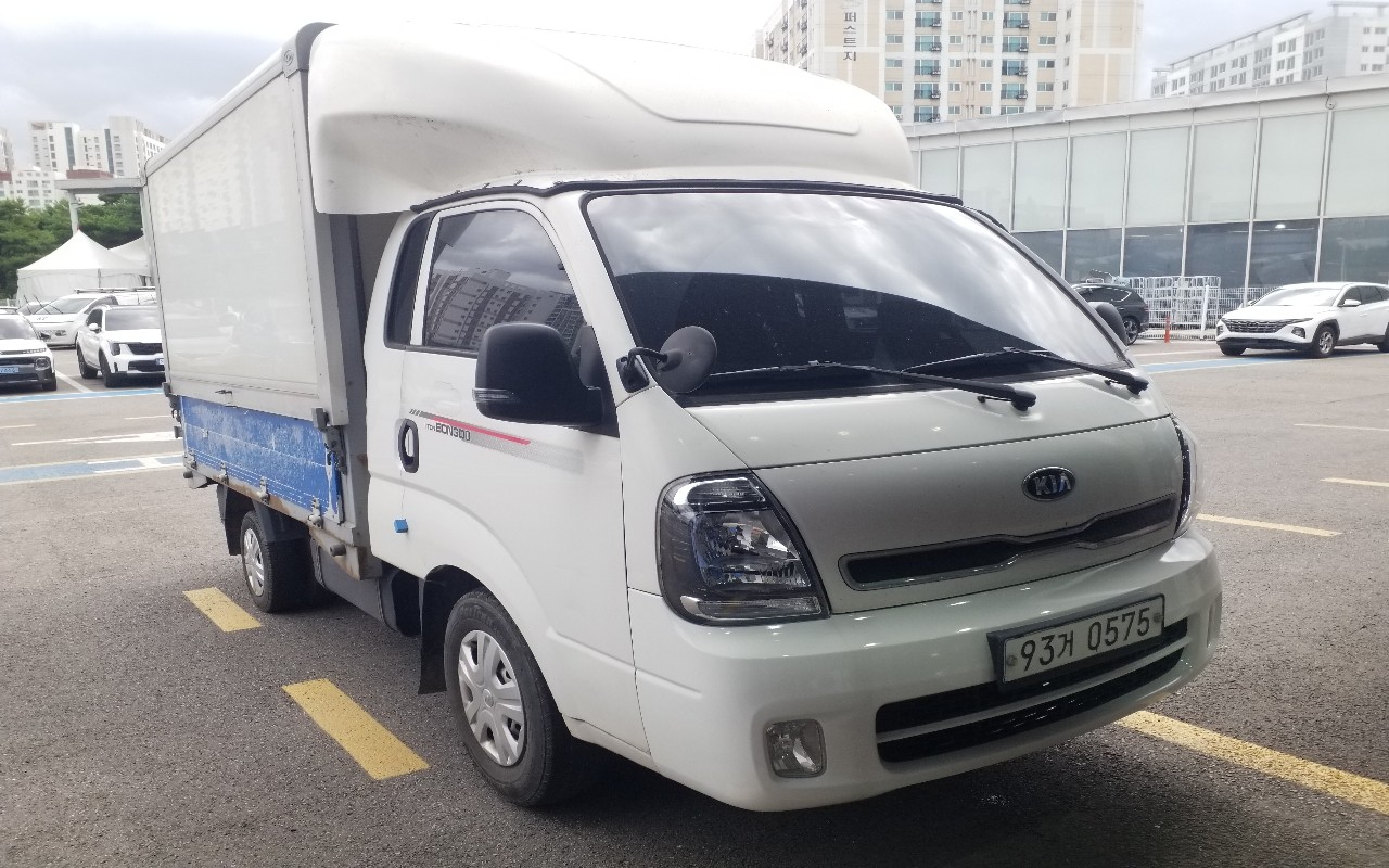 2020 - kia bongo iii truck