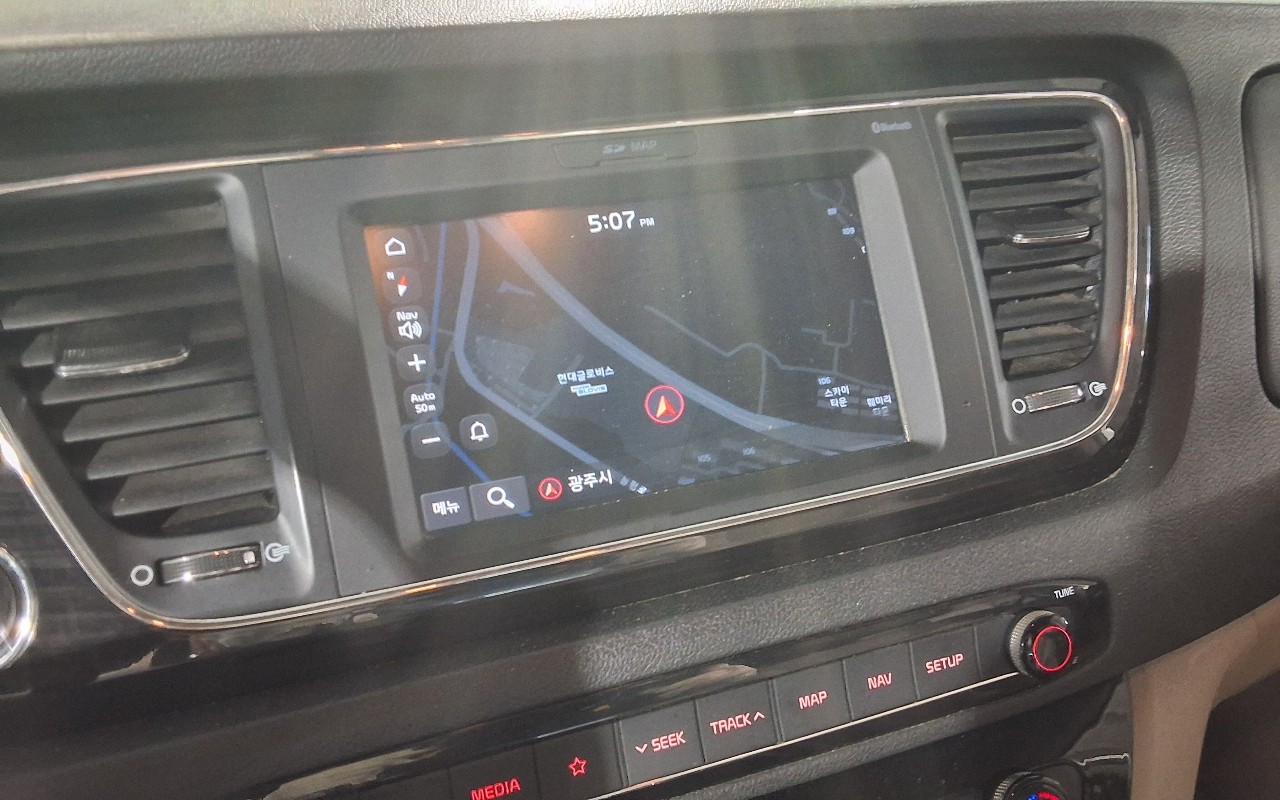 2019 - kia carnival