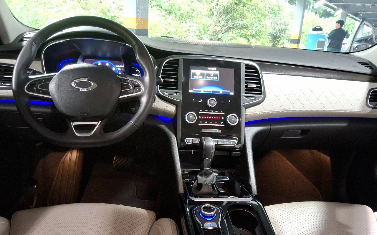 2016 - renault samsung sm6
