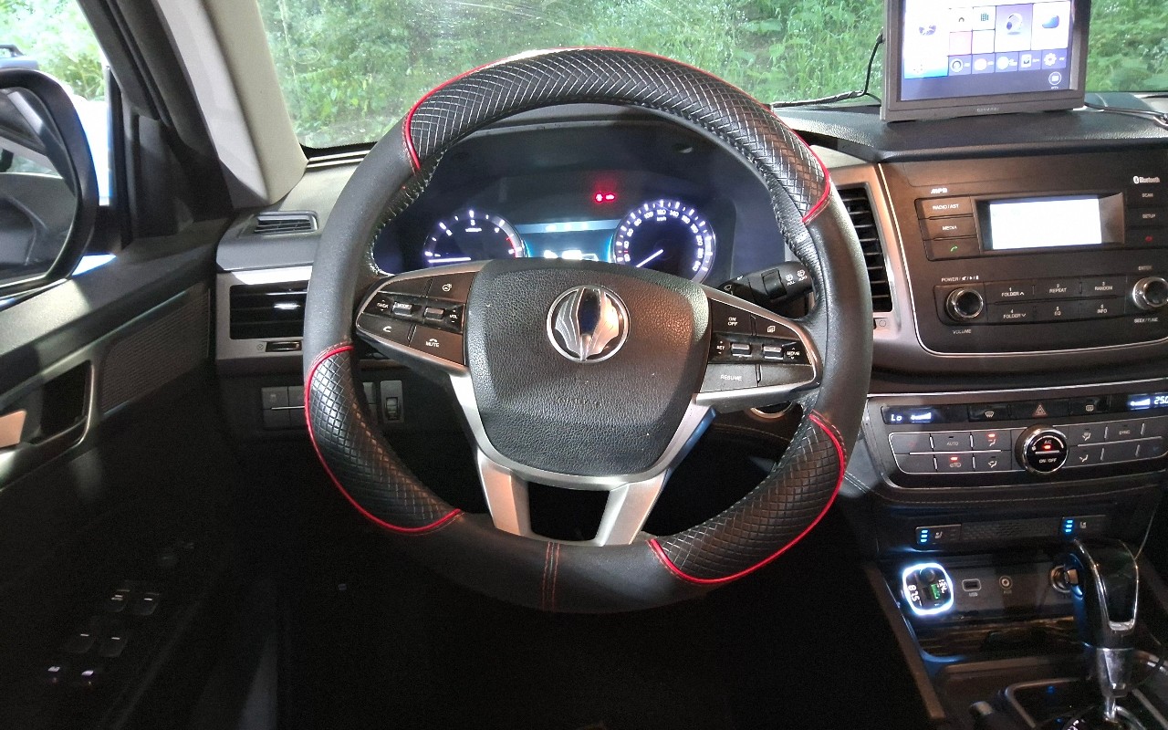 2018 - kg mobility (ssangyong) rexton