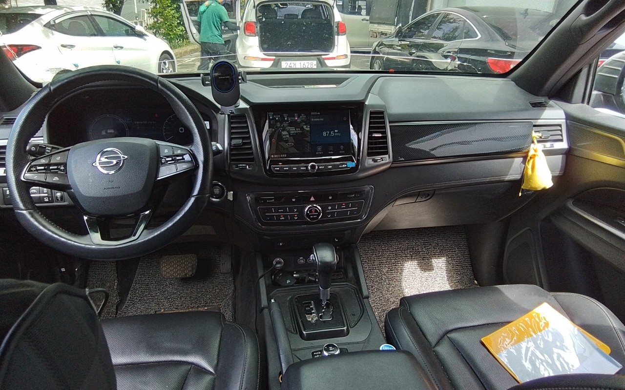 2022 - kg mobility (ssangyong) rexton