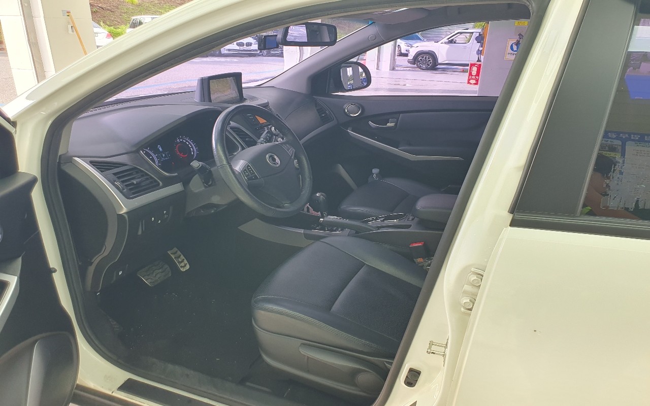 2016 - kg mobility (ssangyong) korando c