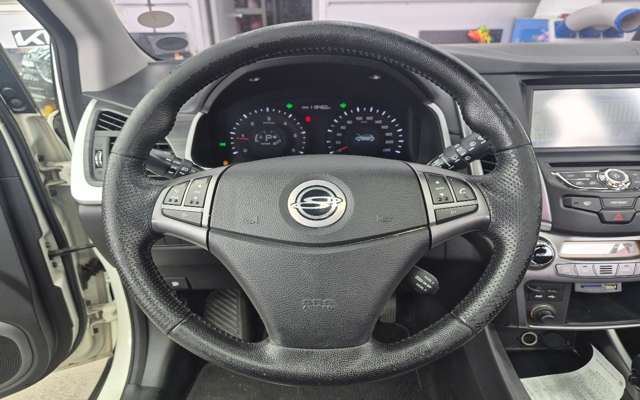 2015 - kg mobility (ssangyong) korando c