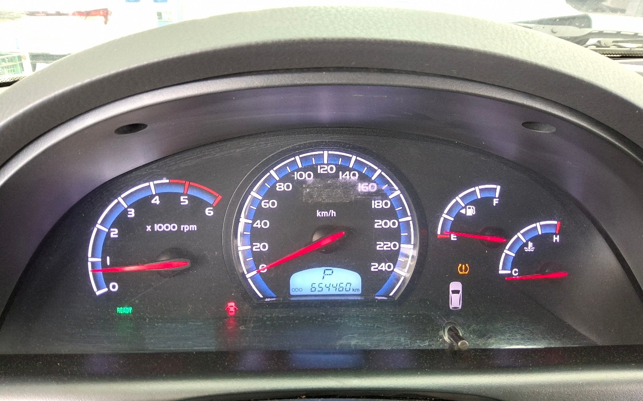 2016 - kg mobility (ssangyong) rexton w