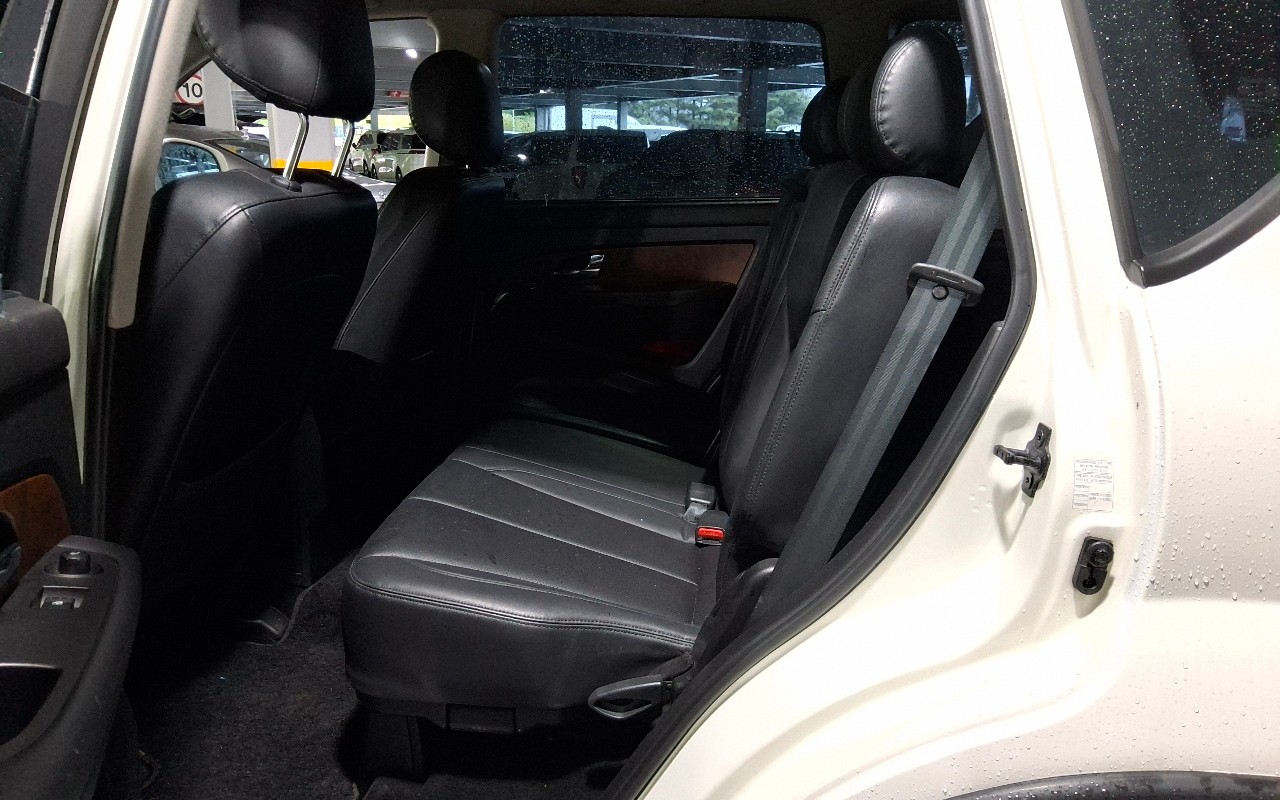 2016 - kg mobility (ssangyong) rexton w