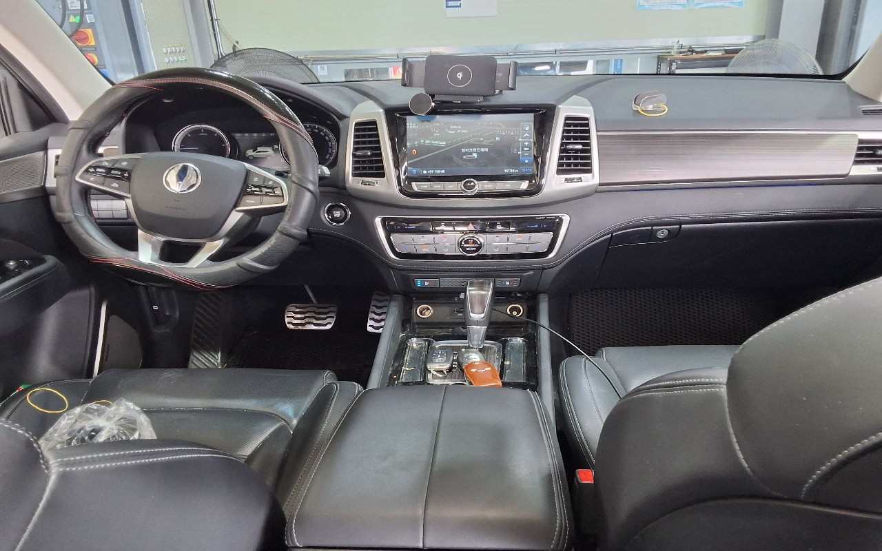 2018 - kg mobility (ssangyong) g4 rexton