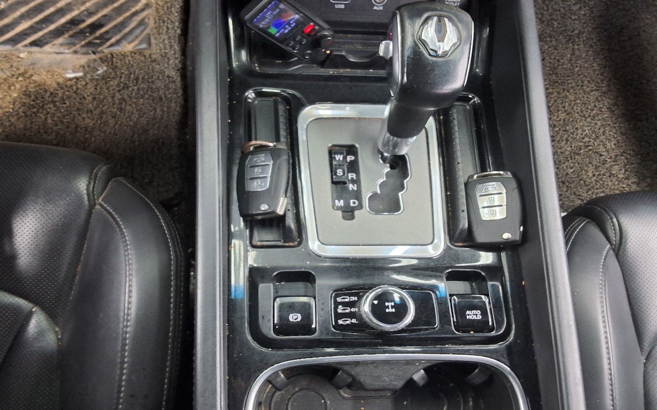 2019 - kg mobility (ssangyong) g4 rexton