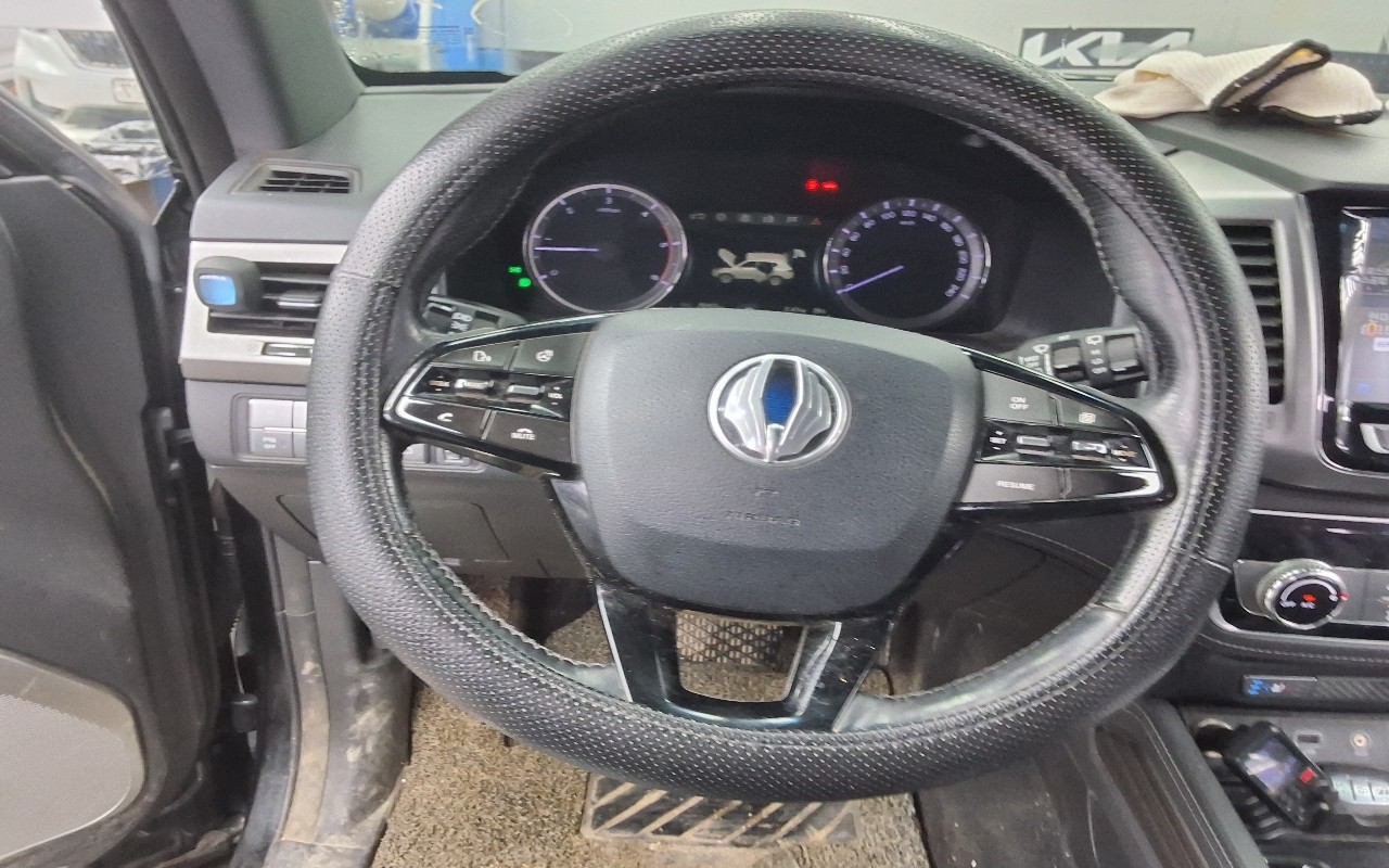 2019 - kg mobility (ssangyong) g4 rexton