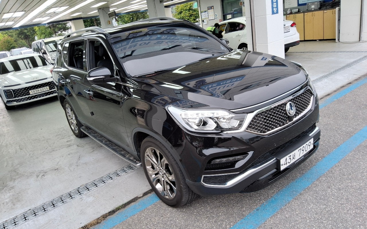 2019 - kg mobility (ssangyong) g4 rexton