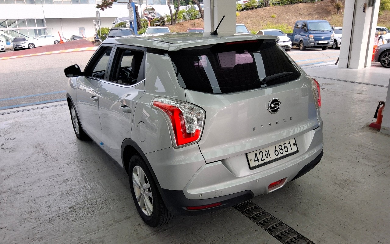 2015 - kg mobility (ssangyong) tivoli