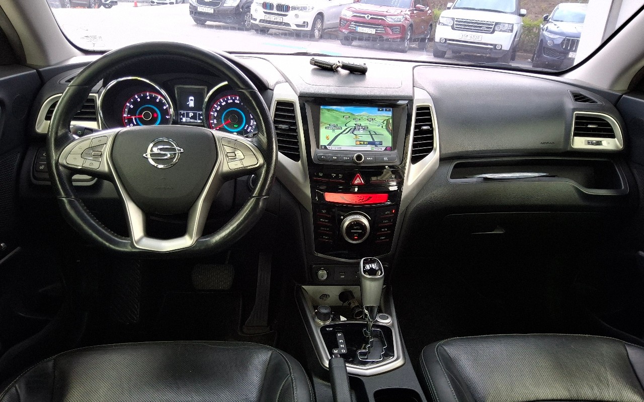 2015 - kg mobility (ssangyong) tivoli