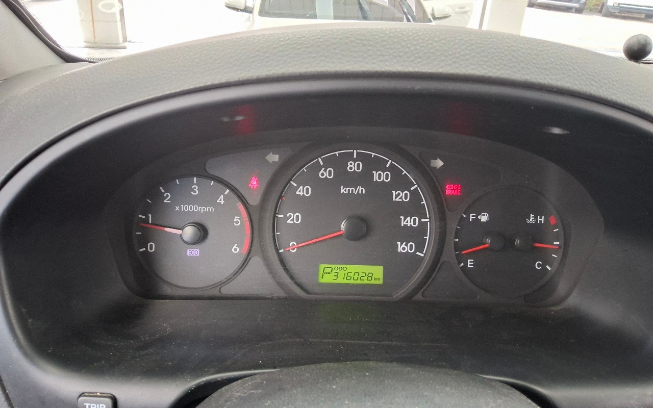 2014 - hyundai grand starex