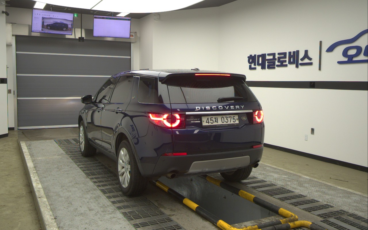 2016 - land rover discovery