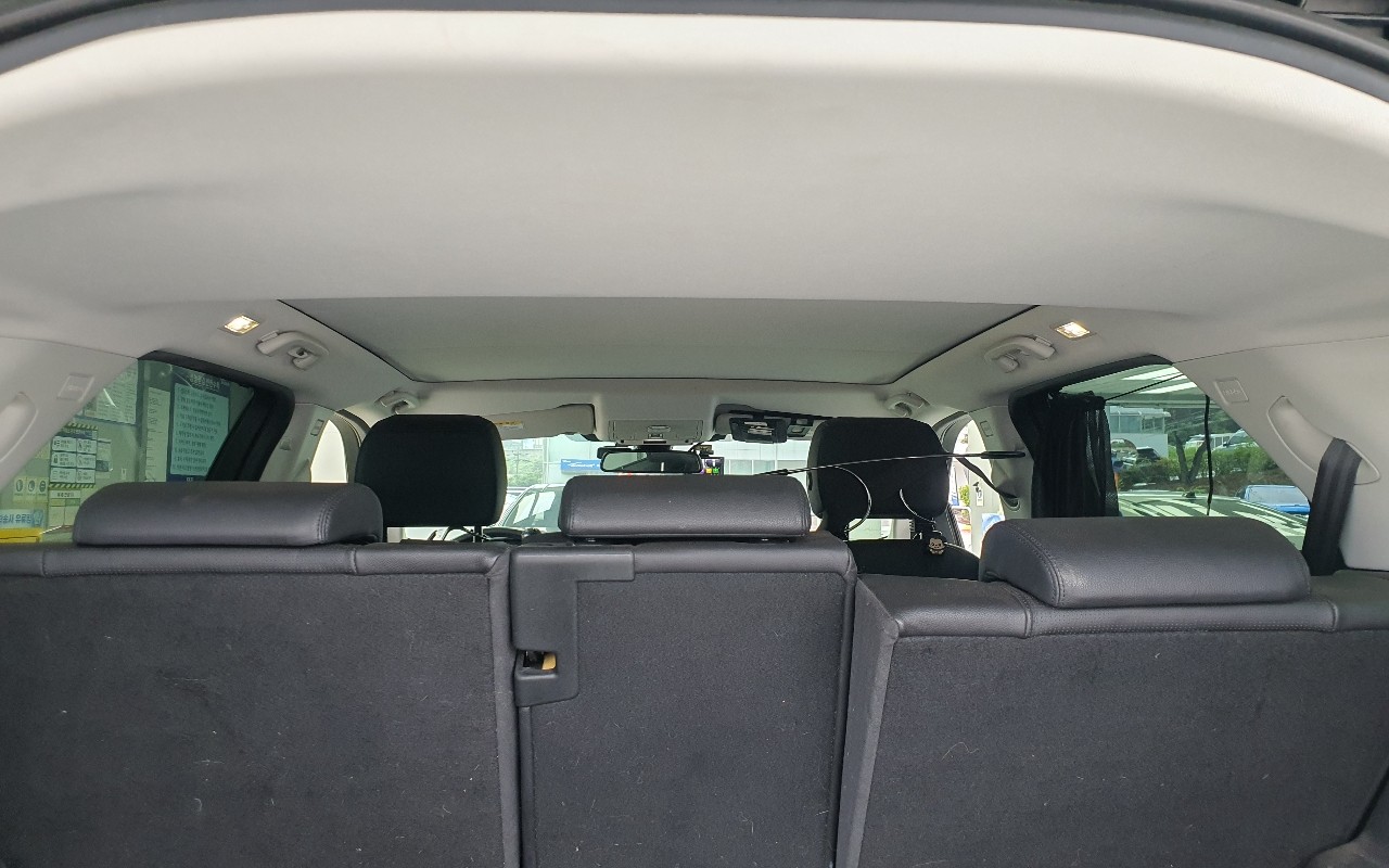 2018 - land rover discovery