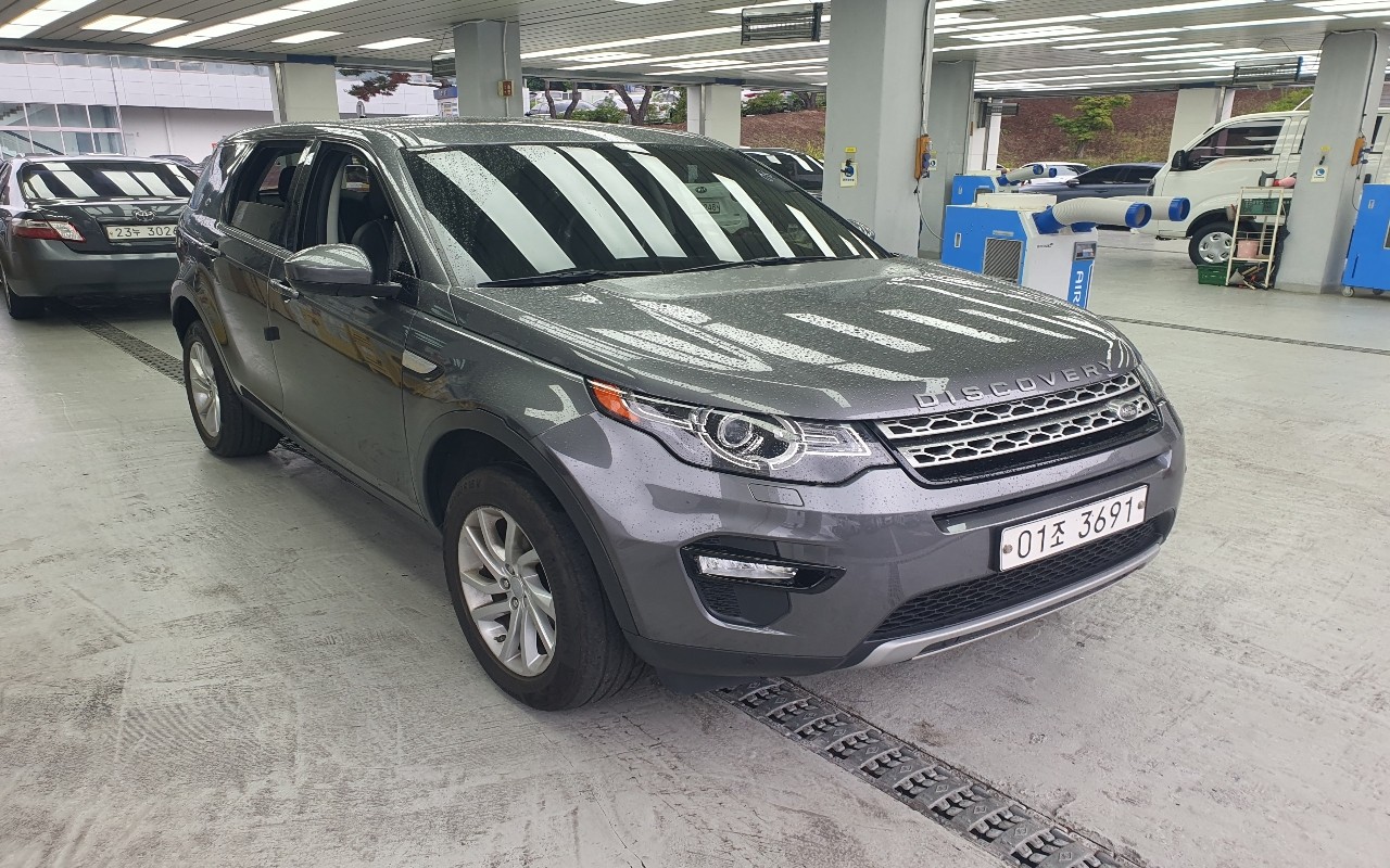 2016 - land rover discovery
