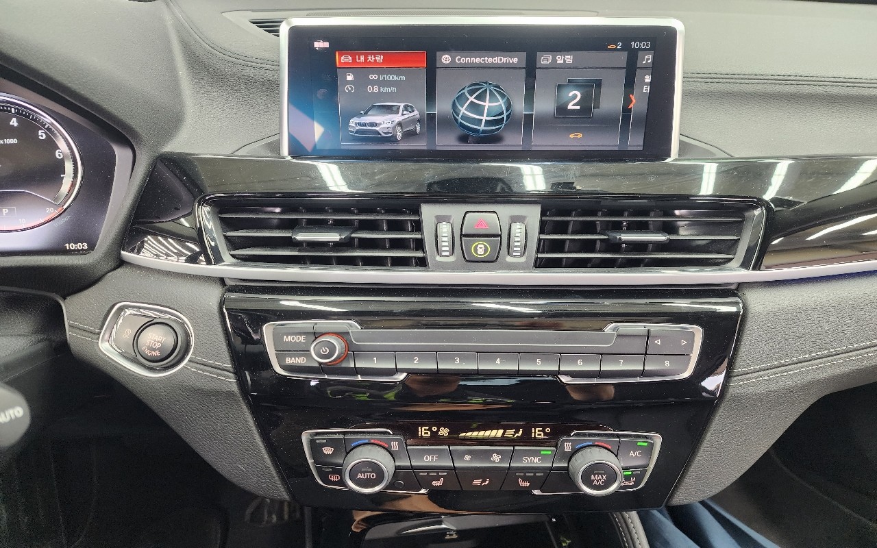 2022 - bmw x1