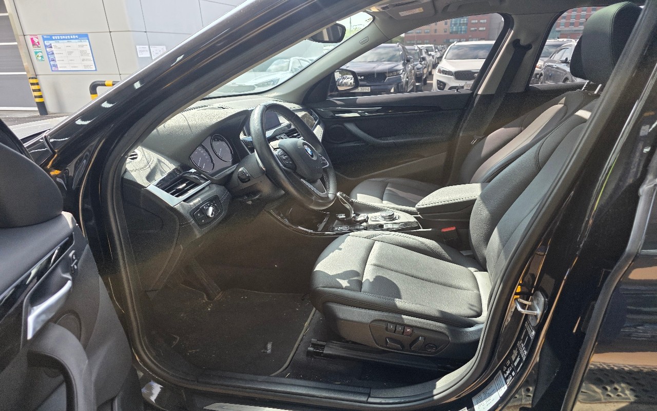 2022 - bmw x1