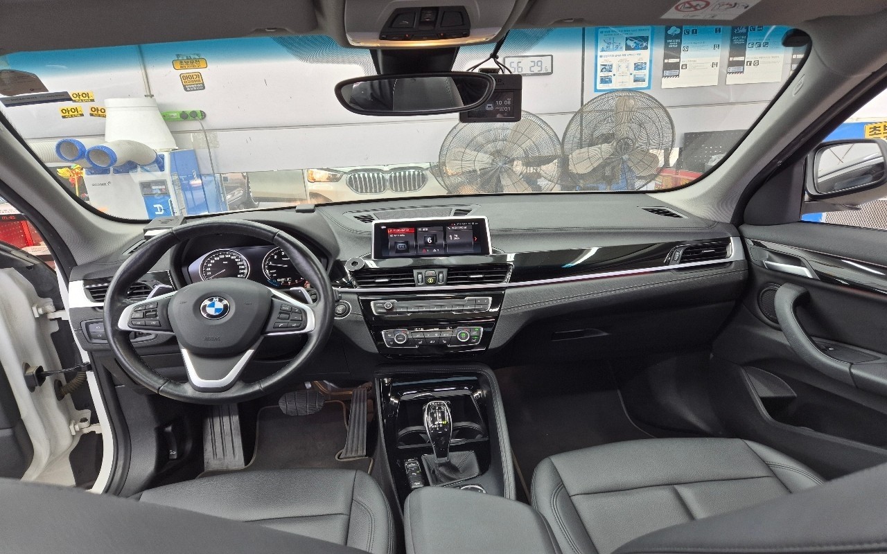 2022 - bmw x1