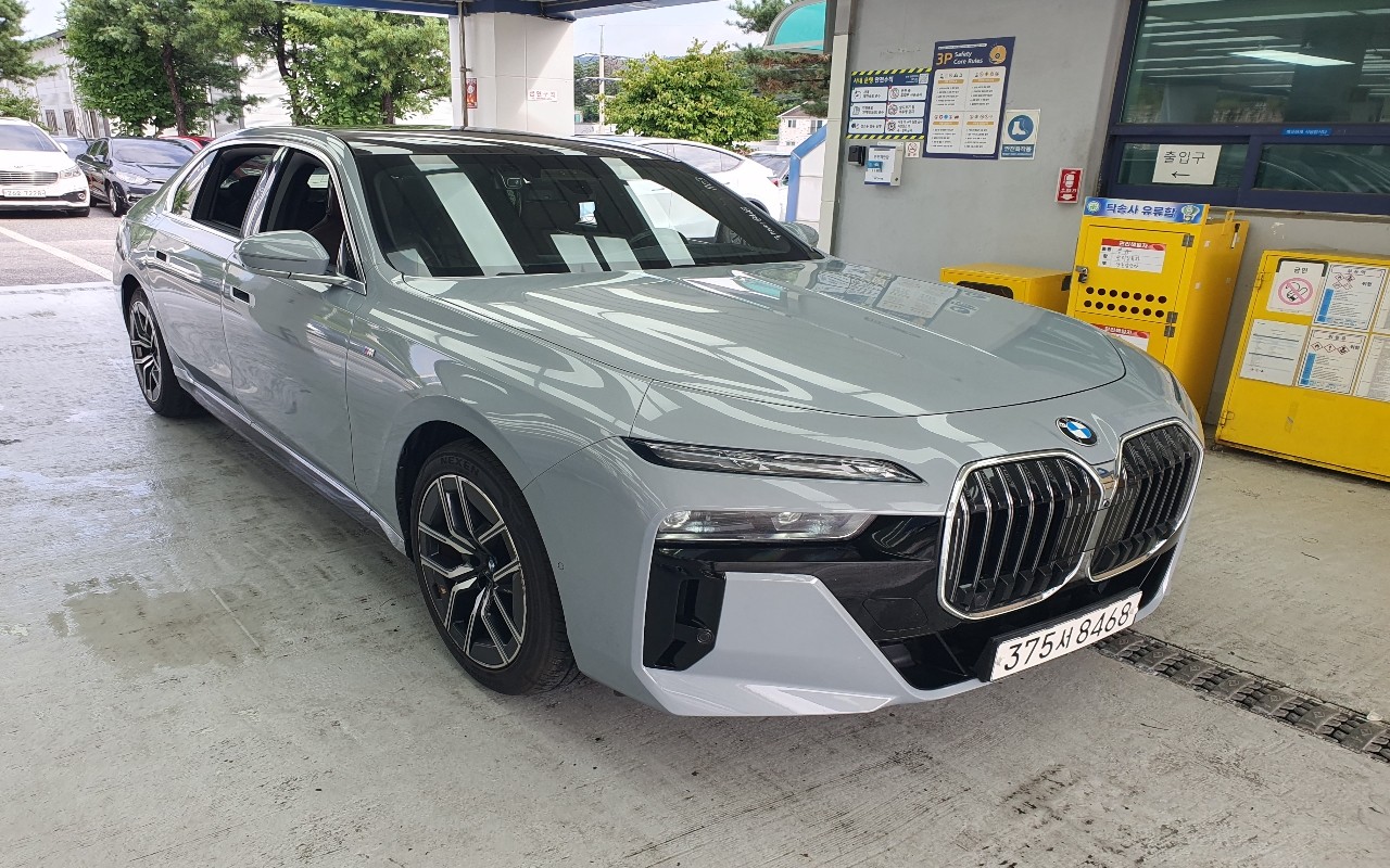 2023 - bmw 7 series