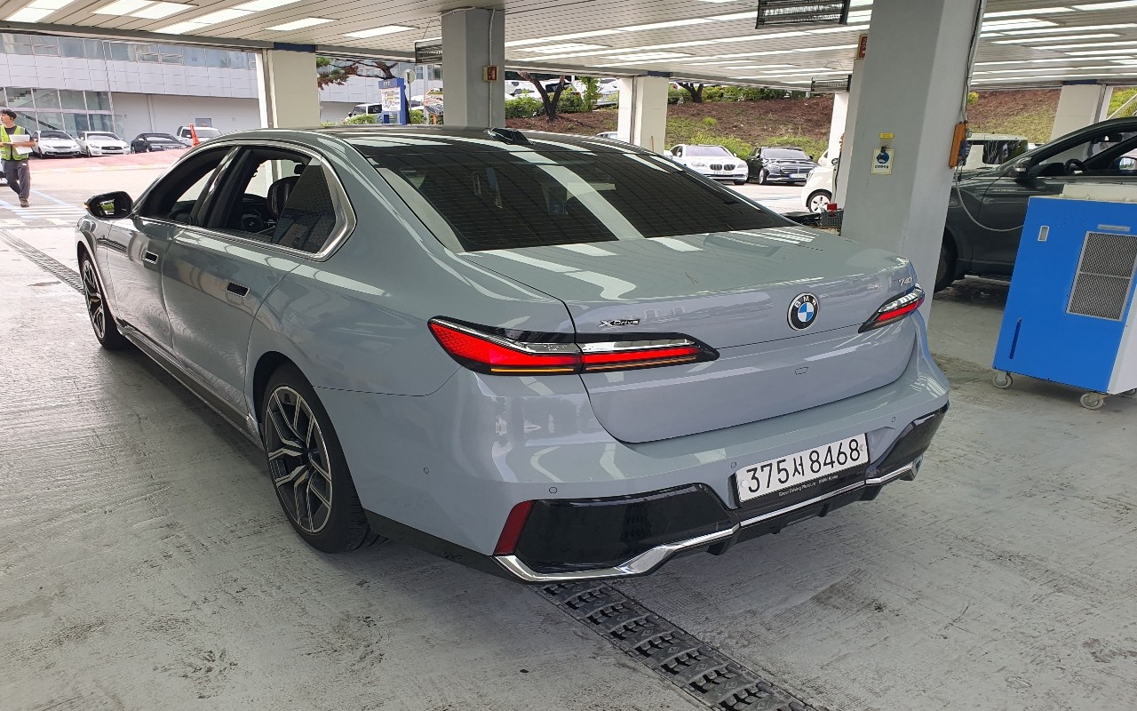 2023 - bmw 7 series