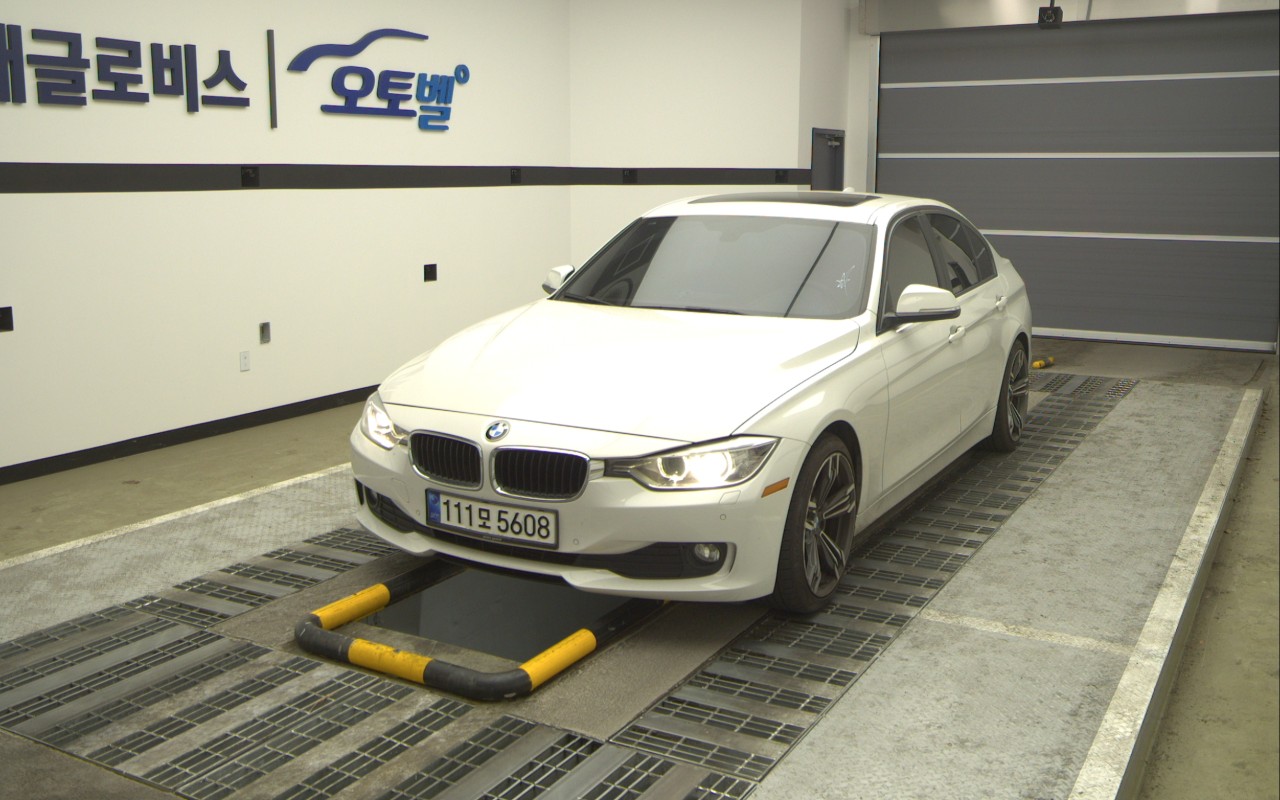 2013 - bmw 3 series