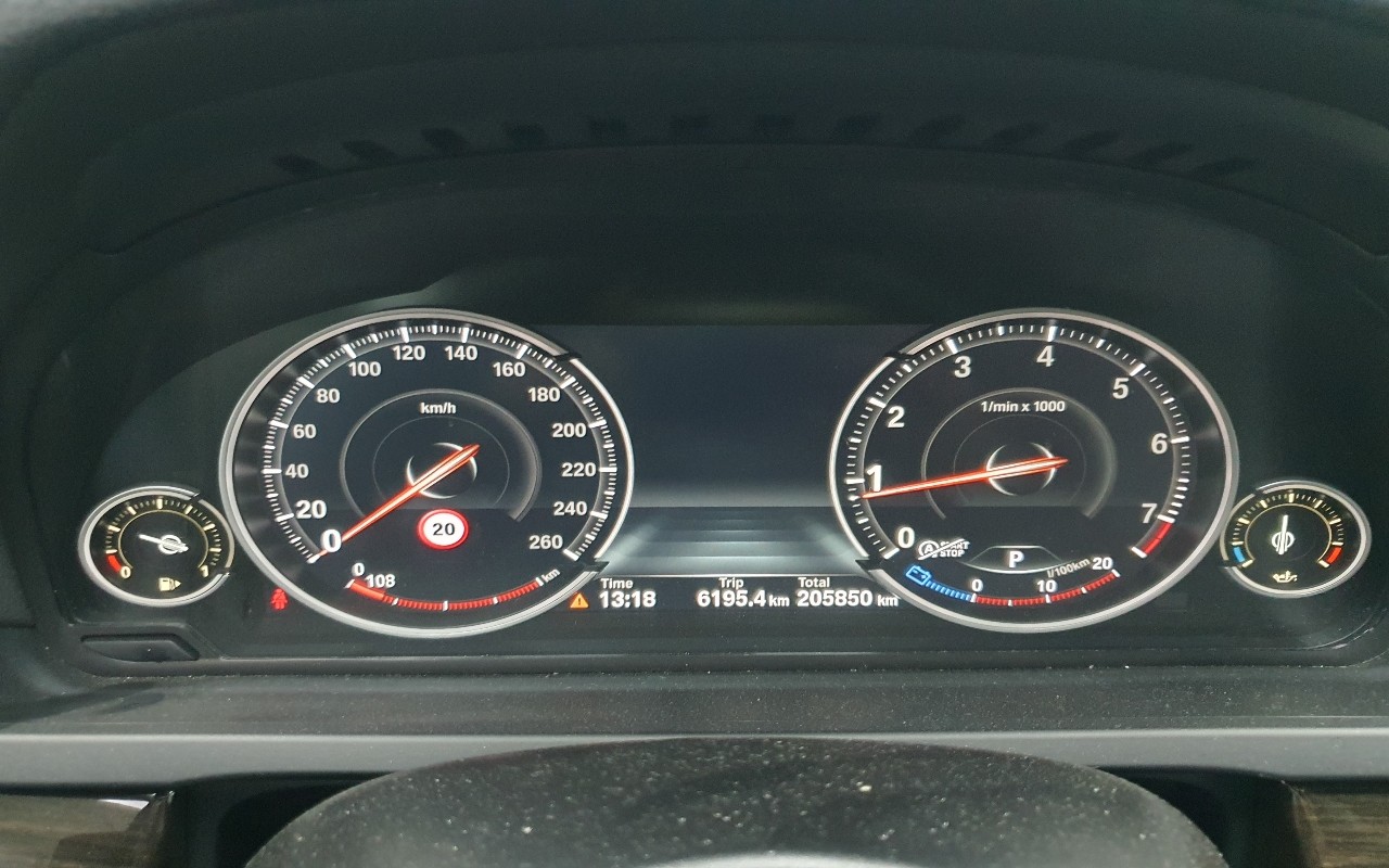 2014 - bmw 7 series